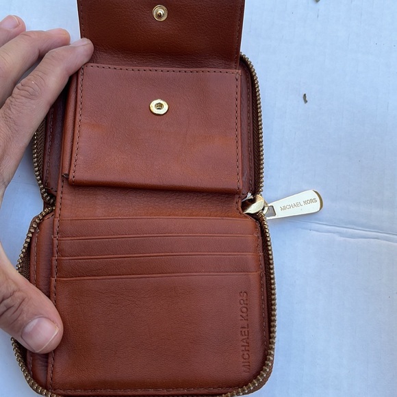 NWOT Michal Kors bifold canvas leather tan brown wallet - Picture 5 of 12